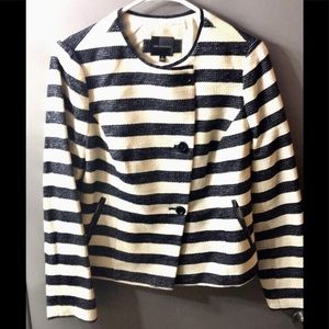 SOLD.     Ladies Jacket/blazer